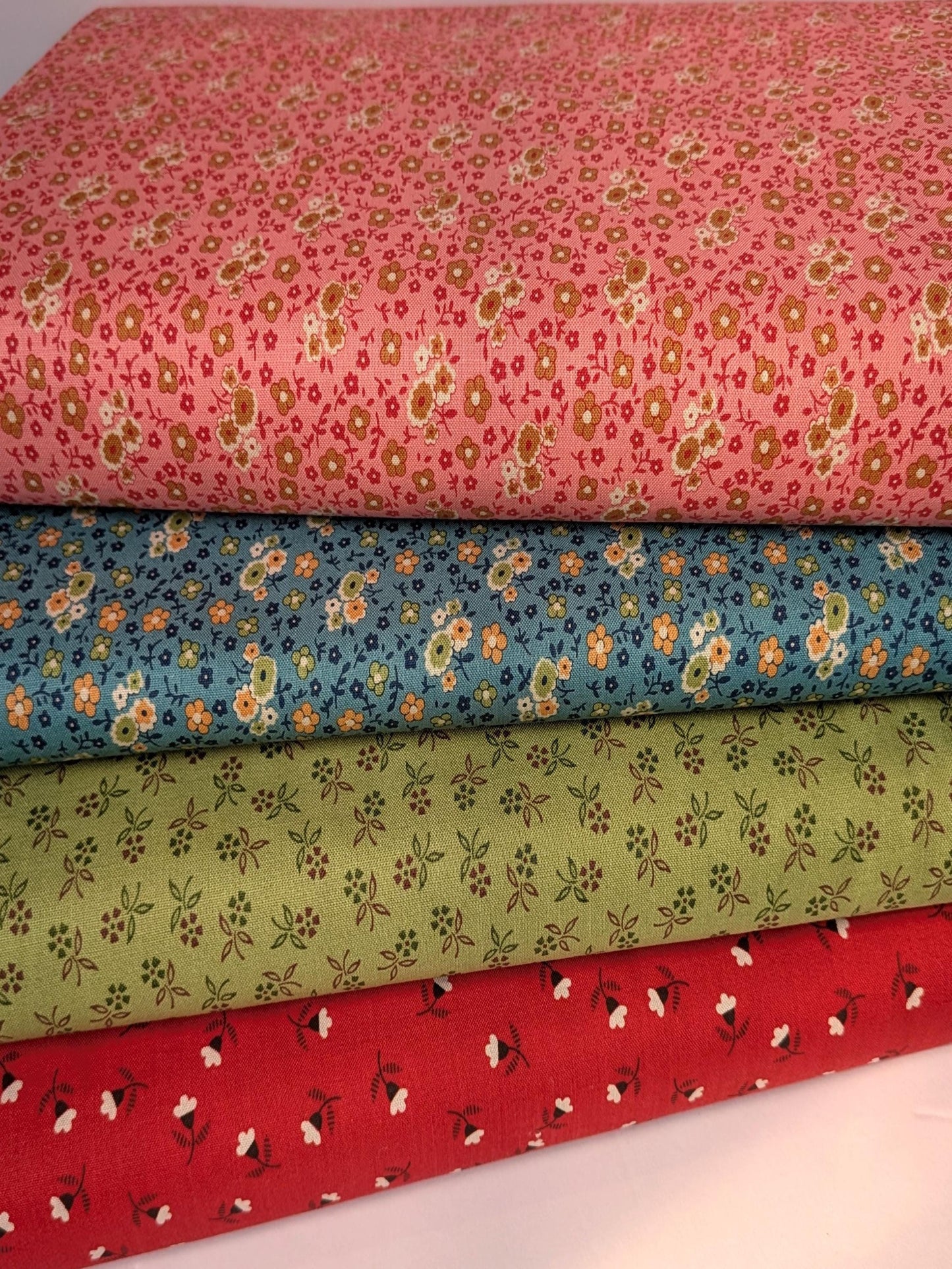 Autumn Collection 4 Choices by Lori Holt for Riley Blake Yardage by the Half Yard in Blue Coral Green and Riley Red