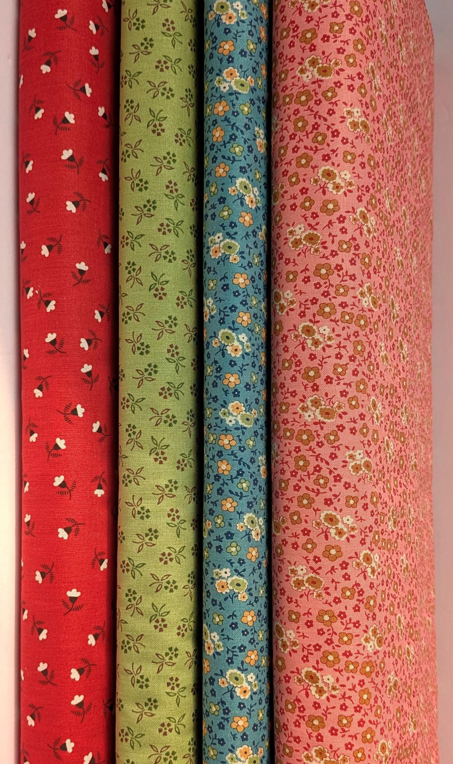Autumn Collection 4 Choices by Lori Holt for Riley Blake Yardage by the Half Yard in Blue Coral Green and Riley Red