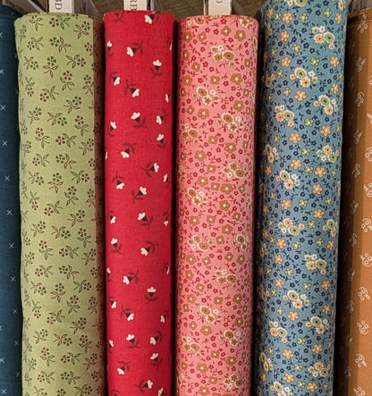 Autumn Collection 4 Choices by Lori Holt for Riley Blake Yardage by the Half Yard in Blue Coral Green and Riley Red