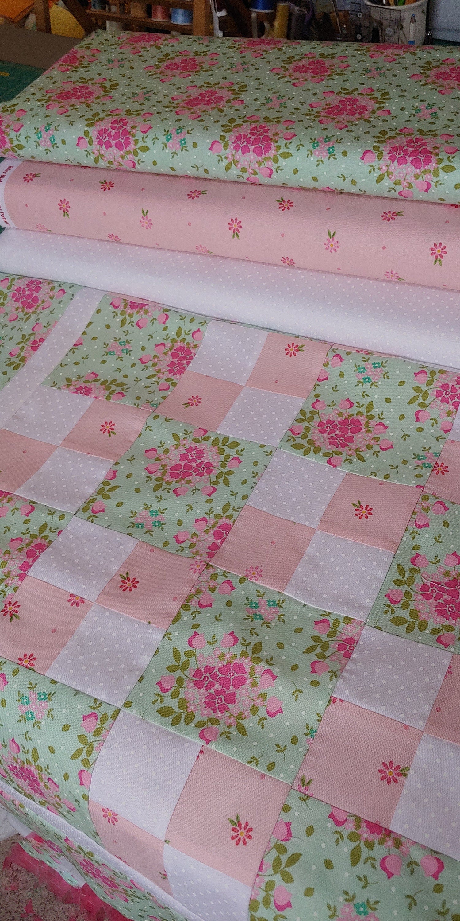 Baby Four Patch Paper Quilt Pattern - Shop Drawn Pattern with easy instructions - Crib Size Quilt Pattern