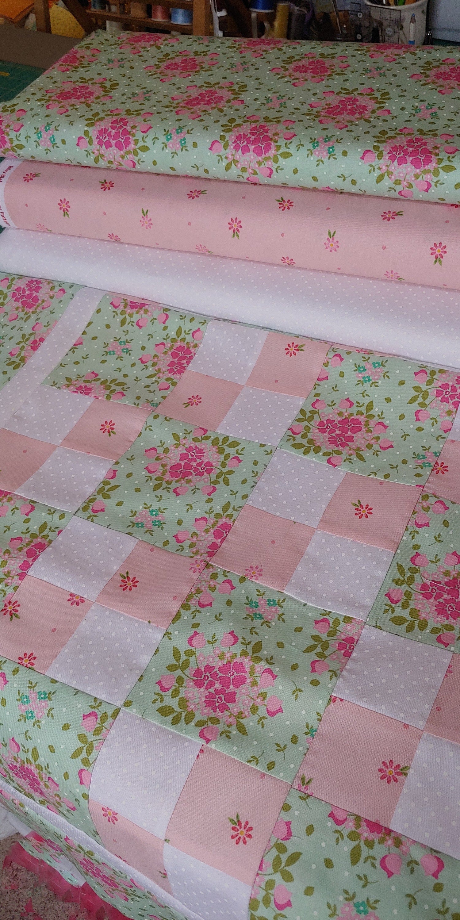 Baby Four Patch Quilt Pattern - PDF or Word Download - Shop Drawn Pattern with easy instructions - Crib Size Quilt Pattern