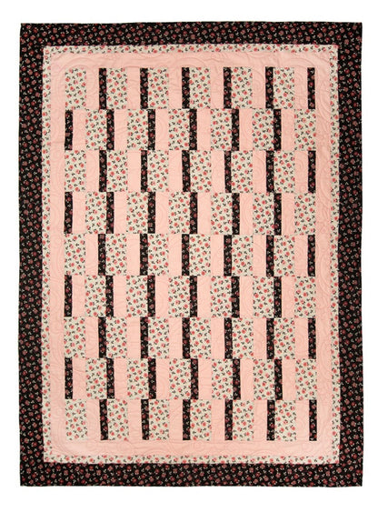 3 Yard Quilt Favorites Book - 8 Quilt Patterns - by Donna Robinson for Fabric Cafe'