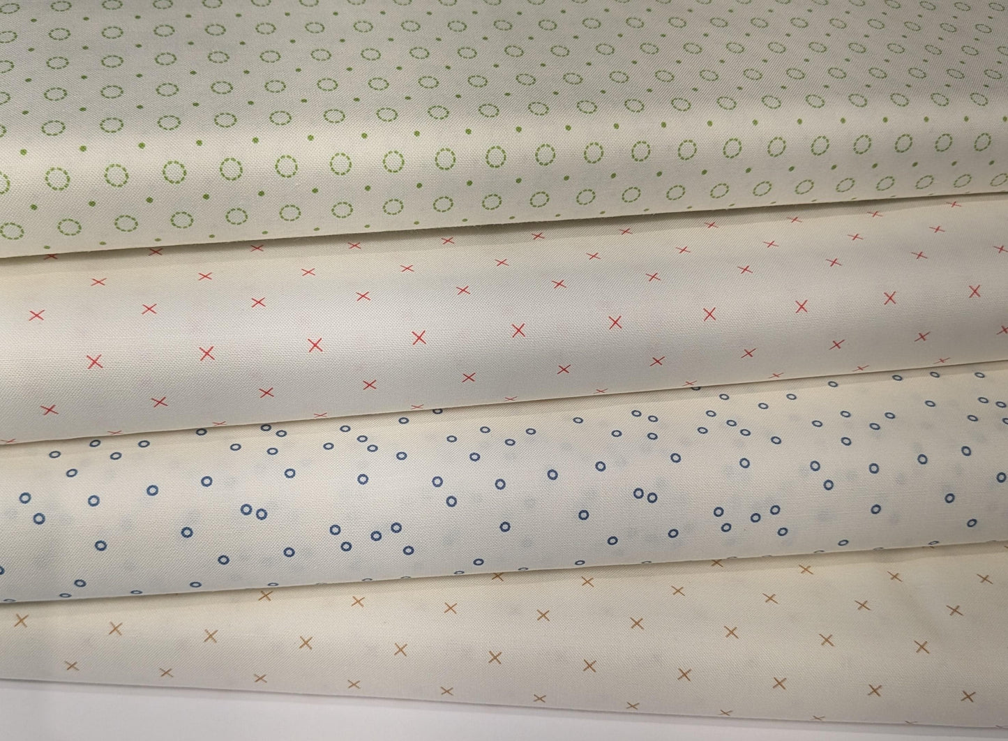 Background Light Fabric 5 Options Green Denim Gray or Cayenne Lori Holt for Riley Blake Yardage by the Half Yard Bee Backgrounds Collection
