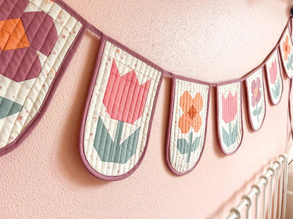 Cozy Quilts for the Modern Home 16 Seasonal Projects Quilt Pattern Book Abby Luchsinger Quilts and Small Projects